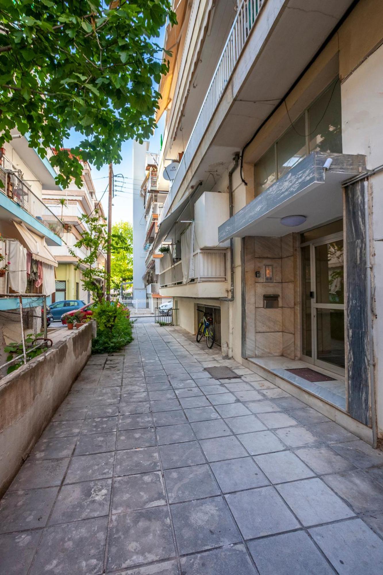 Apartment Mazi Charilaou 2,1 *